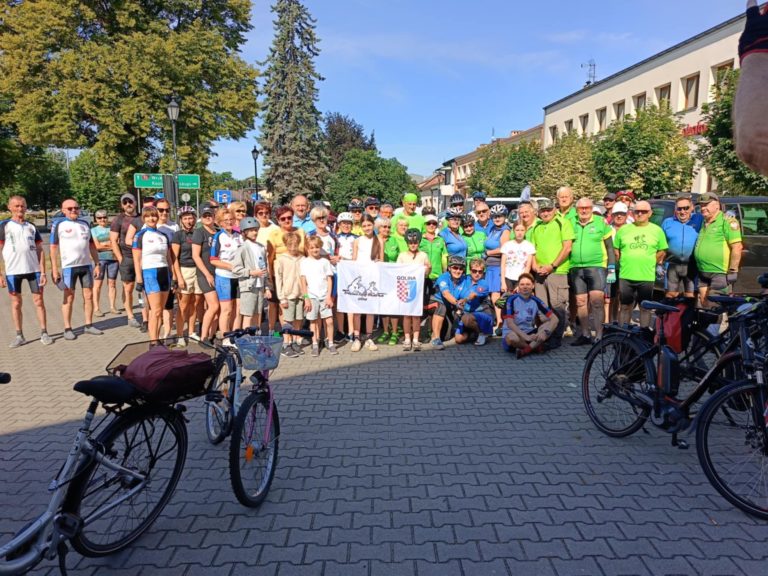 Rowerzyści świętowali urodziny rajdów w Golinie. Jubileuszowa edycja za nami