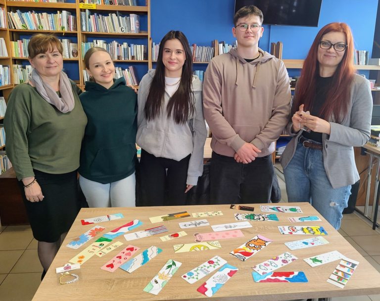 Miejska Biblioteka Publiczna w Koninie podsumowuje rok szkolny i zaprasza na „Wakacje z historią”