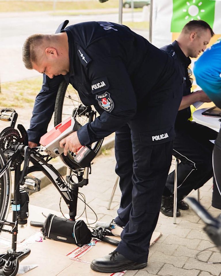 Znakowanie rowerów i hulajnóg w Koninie 2025