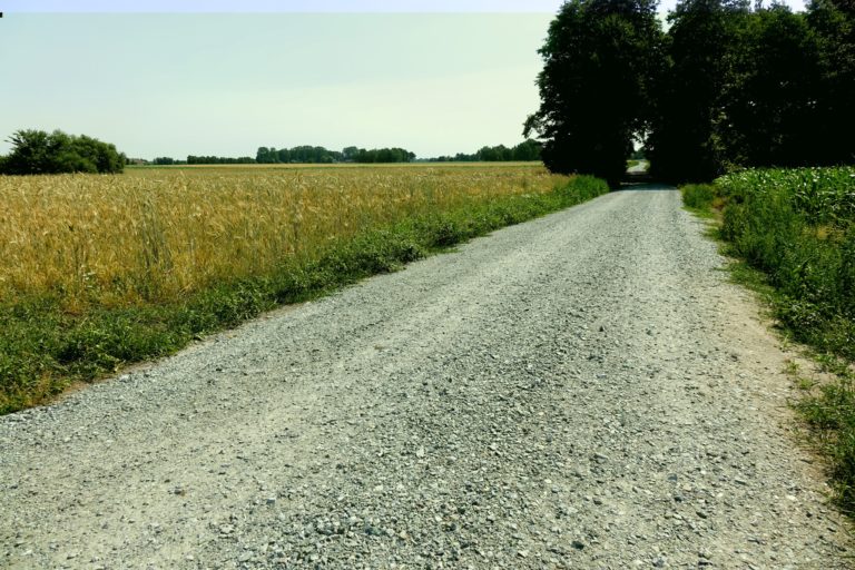 NOWA NAWIERZCHNIA W WIELOŁĘCE. TO PIERWSZY ETAP WIĘKSZEJ INWESTYCJI