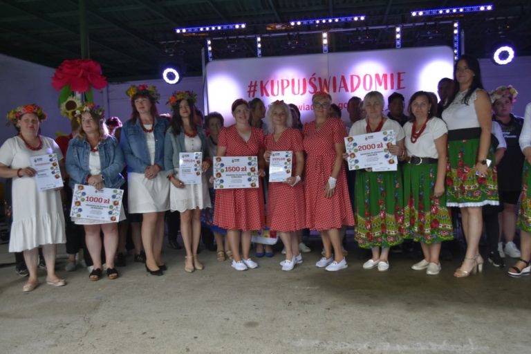 BIESIADA NA LUDOWO I BITWA REGIONÓW W TULISZKOWIE – MUZYKA, SMAKI I TRADYCJA MIMO DESZCZU