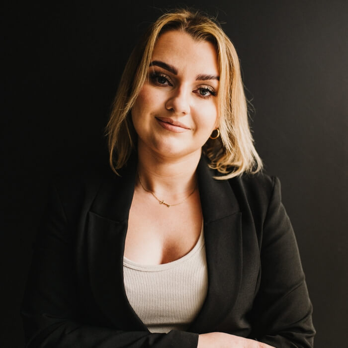 Julia Popiel spotka się z czytelnikami w Koninie – autorskie wydarzenie w Oskardzie