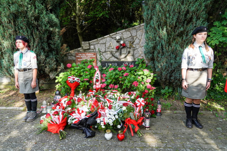 KONIN UCZCIŁ 81. ROCZNICĘ WYBUCHU POWSTANIA WARSZAWSKIEGO