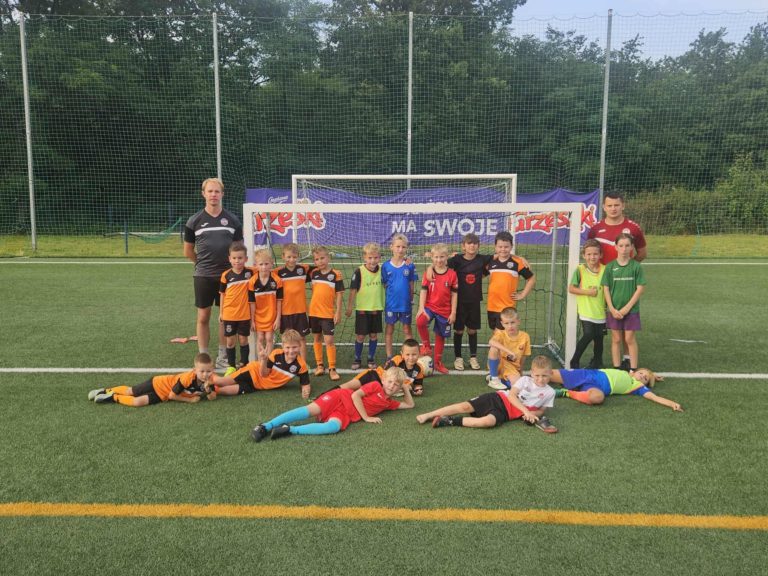 Lamparty z rocznika 2018 z APR Lampart Konin walczyły w sparingach w Licheniu