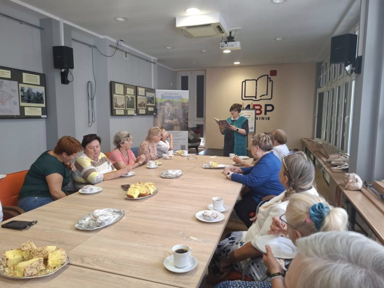 KAPUŚCIANE HISTORIE W BIBLIOTECE – LITERATURA I TRADYCJA NA ŻYWO