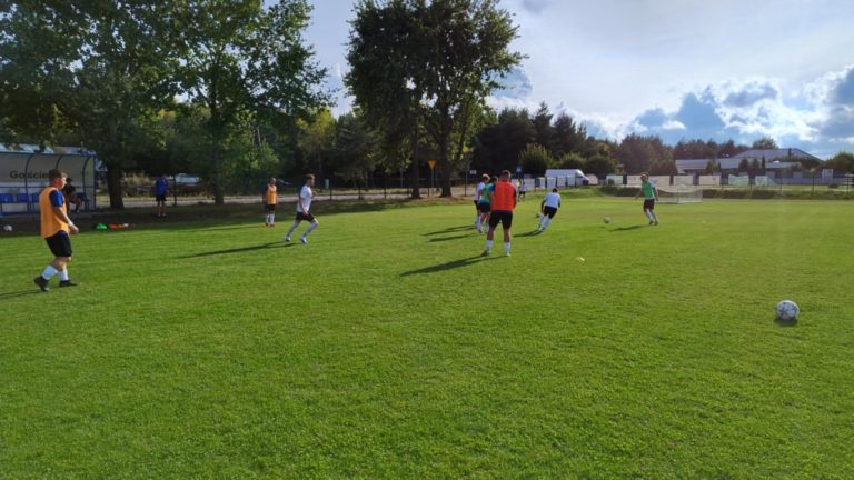 WARTA RUMIN ROZBIJA ORION SKULSK 8:0