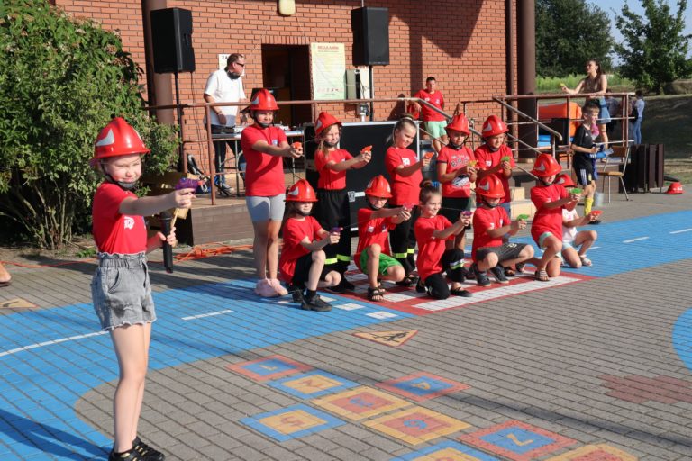 DUŻO ATRAKCJI NA POŻEGNANIE LATA W BRZEŹNIE