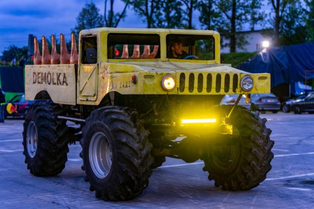 image-27-08-25-02-01-10