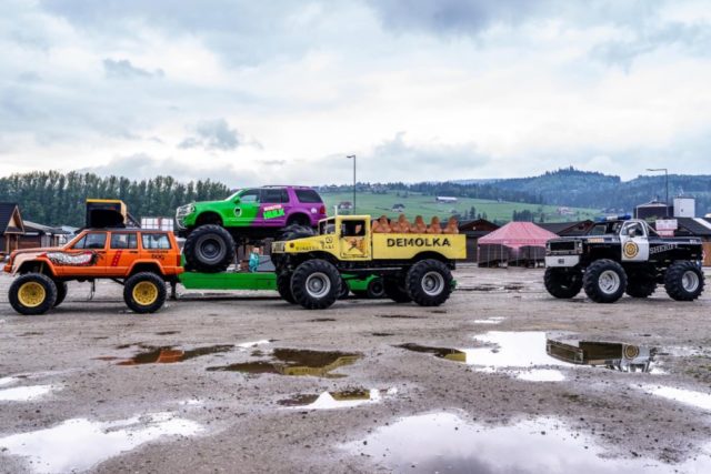 image-27-08-25-02-01-7