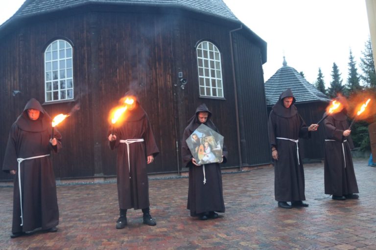 MAGICZNY WIECZÓR W WYSZYNIE – NARODOWE CZYTANIE 2025