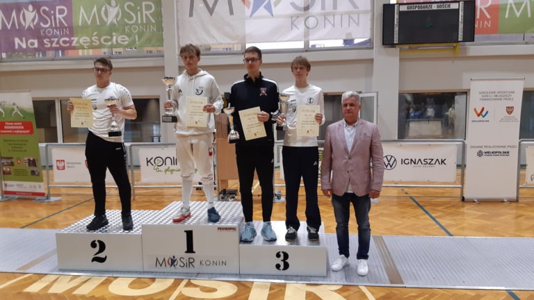 I PUCHAR POLSKI JUNIORÓW W SZABLI W KONINIE ZAKOŃCZONY