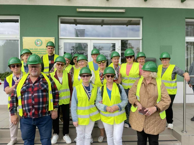 WIZYTA SENIORÓW W MZGOK W KONINIE