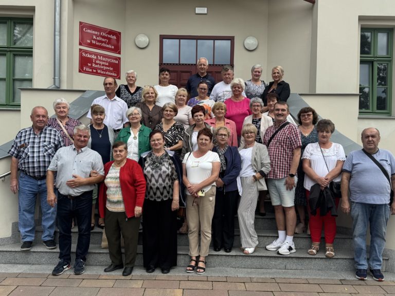 FOLKLOR WCIĄŻ ŻYJE – KONSULTACJE W GOK WIERZBINEK