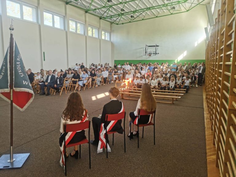NOWY ROK SZKOLNY W GMINIE SOMPOLNO ROZPOCZĘTY