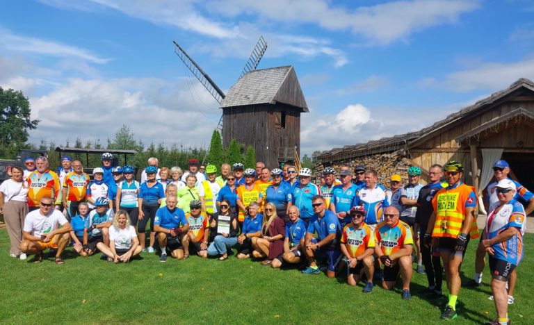 TULISZKÓW NA DWÓCH KOŁACH – RAJDY ROWEROWE ZAKOŃCZYŁY WAKACJE 2025