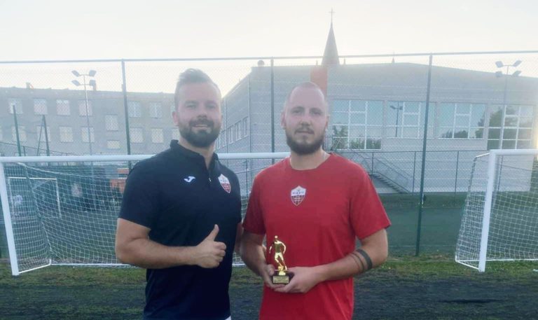 JAKUB TORCZYŃSKI ZAWODNIKIEM SIERPNIA W PIAŚCIE