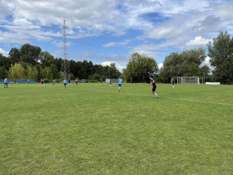 MŁODZIEŻ WARTY RUMIN NA BOISKU – ZWYCIĘSTWA I PORAŻKI