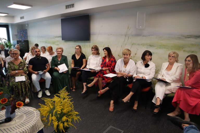 NARODOWE CZYTANIE I ŚPIEWANIE W KRZYMOWIE