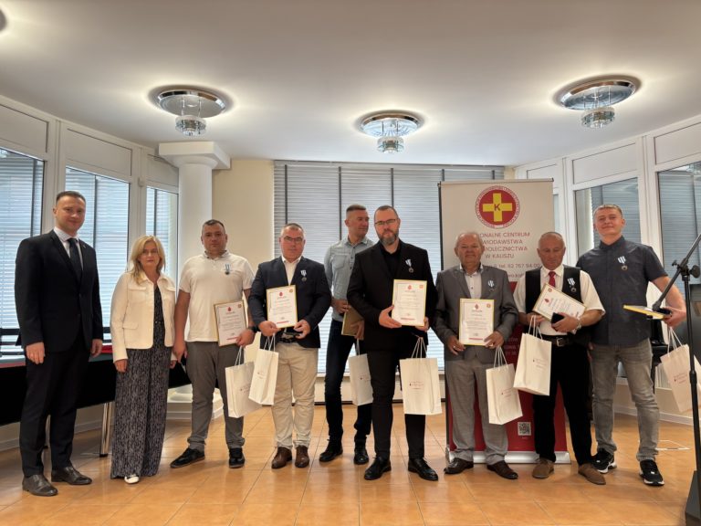 WIELKIE BRAWA DLA ZASŁUŻONYCH KRWIODAWCÓW