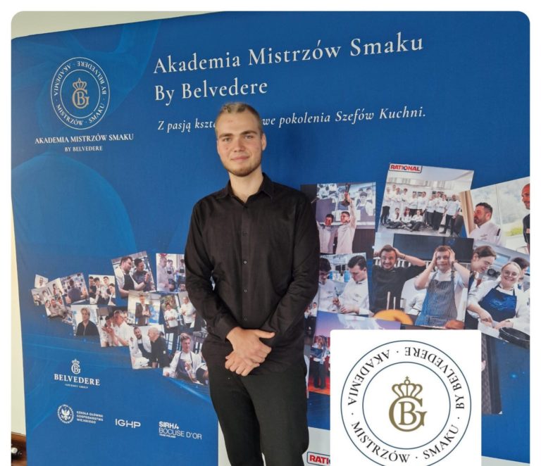 WOJCIECH KAŁUŻNY Z ZSEU W ŻYCHLINIE Z KULINARNYM SUKCESEM