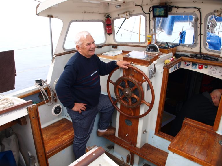 Poczuć szorstkość liny – pasja i życie seniora