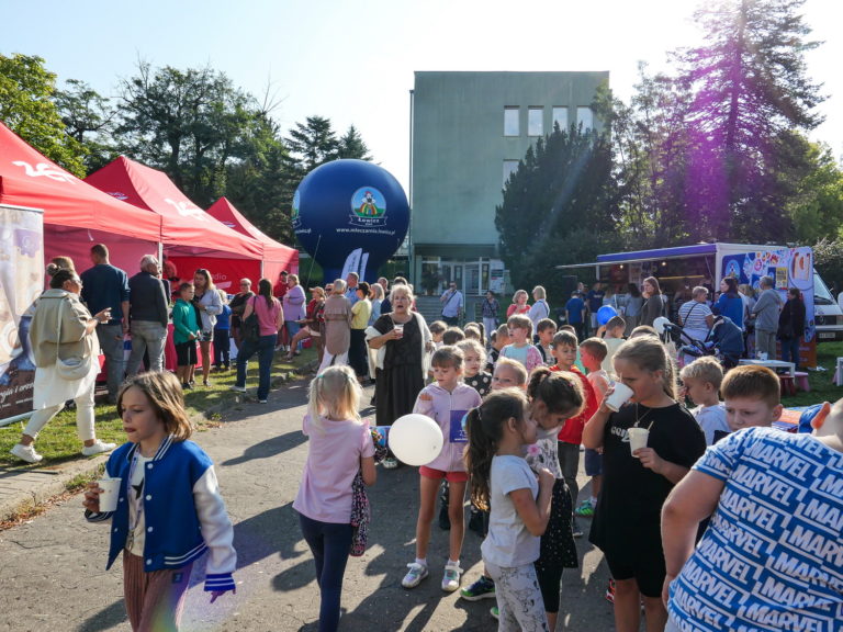ZAJAWKA KULINARNA W KONIŃSKIM CENTRUM KULTURY – PLACKI CUKINIOWE I TALENTY ARTYSTÓW