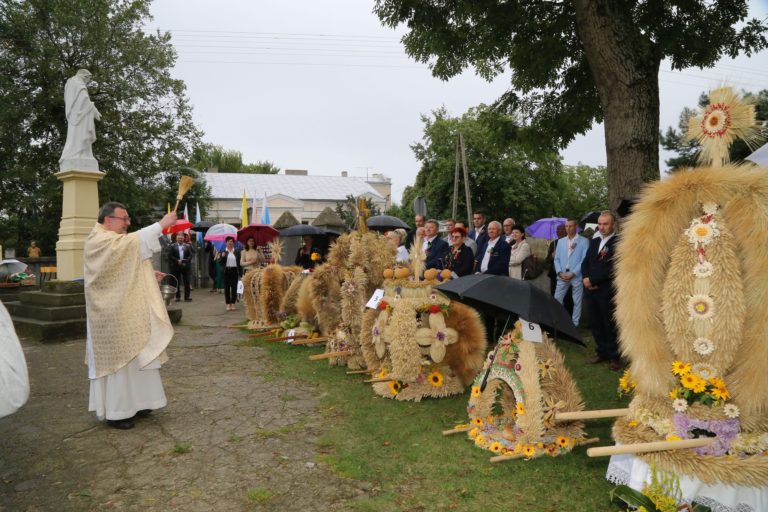 Dożynki Powiatowo-Gminno-Parafialne w Rzgowie 2025 – Święto Plonów i Tradycji