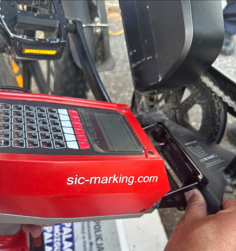 ZNAKOWANIE ROWERÓW W KONINIE – BEZPIECZEŃSTWO PRZEDE WSZYSTKIM