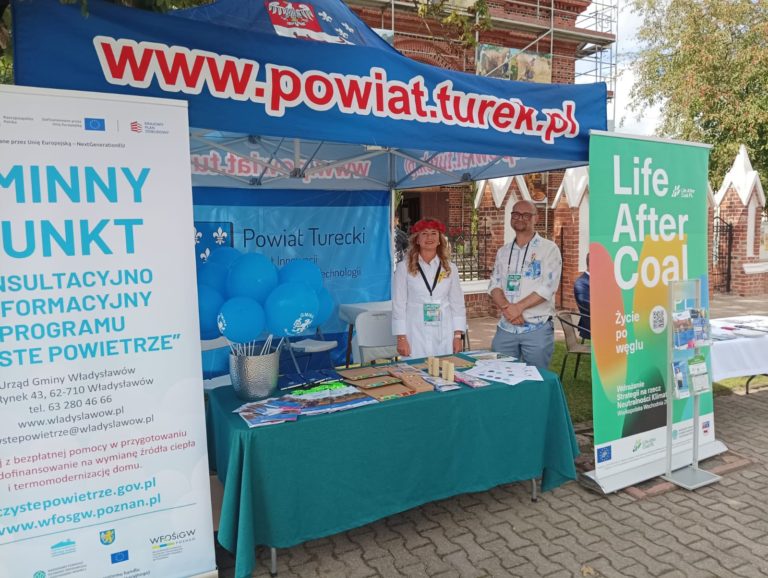 DOŻYNKI W GMINIE WŁADYSŁAWÓW Z EKOLOGIĄ W TLE