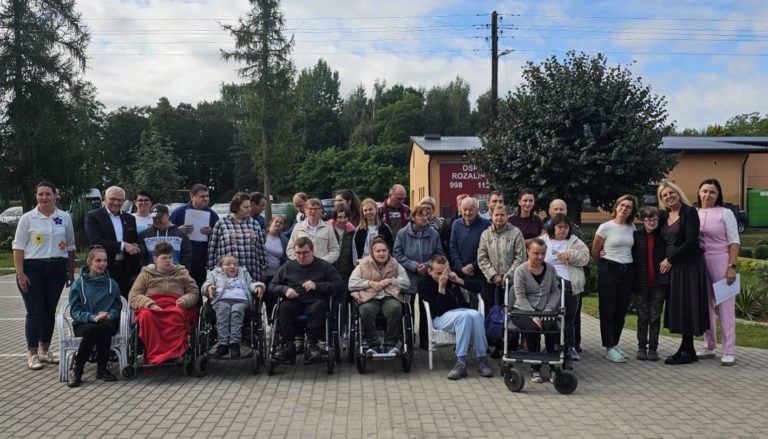 PIKNIK TOWARZYSKI W ROZALINIE