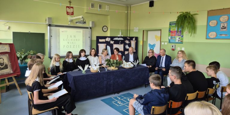 NARODOWE CZYTANIE W SOMPOLNIE