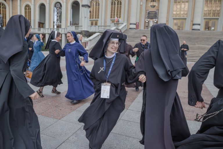 V KONGRES MŁODYCH KONSEKROWANYCH W LICHENIU – SPOTKANIE, WSPÓLNOTA, UMOCNIENIE