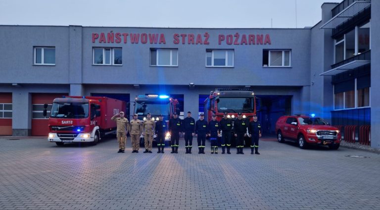 Strażacy z Konina oddali hołd zmarłemu druhowi z OSP Michałów