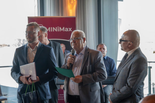 DSC04431-Enhanced-NR