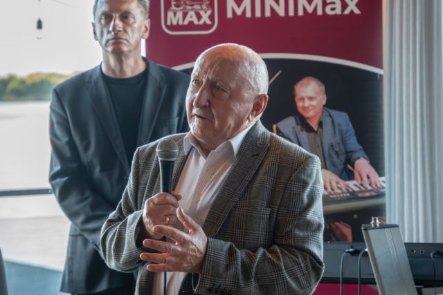 DSC04461-Enhanced-NR