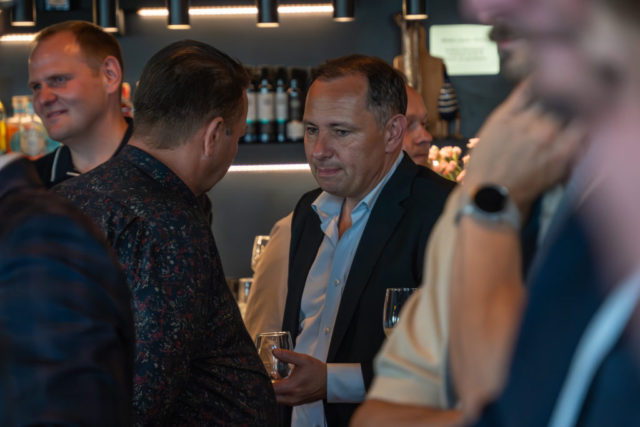 DSC04483-Enhanced-NR