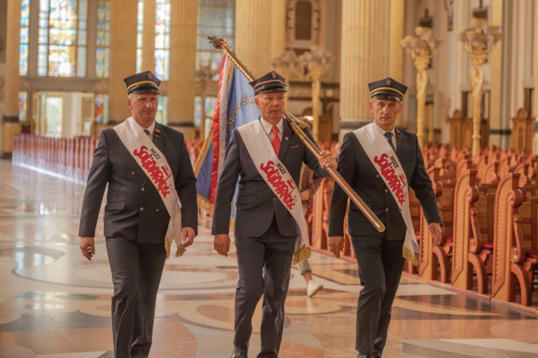 „Solidarność to dar dla całego świata”. Pielgrzymka łódzkiej Organizacji Międzyzakładowej NSZZ „Solidarność – Przewozy Regionalne”