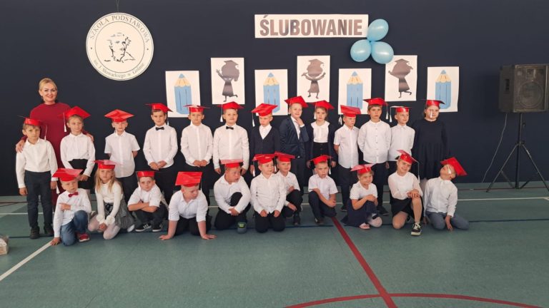UROCZYSTE ŚLUBOWANIE PIERWSZOKLASISTÓW W GOLINIE