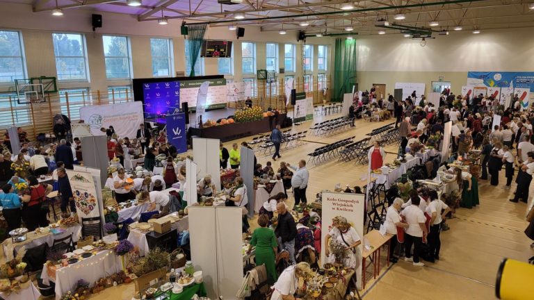 FINAŁ KONKURSU NA NAJWIĘKSZĄ PYRĘ I NAJLEPSZĄ POTRAWĘ Z PYRY W GORZYCACH WIELKICH