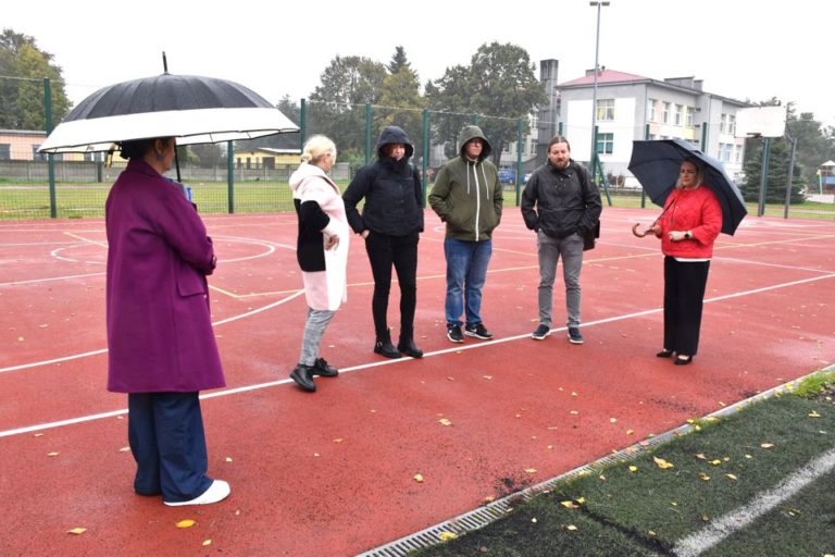 Nowe oblicze boiska Orlik 2012 we Władysławowie