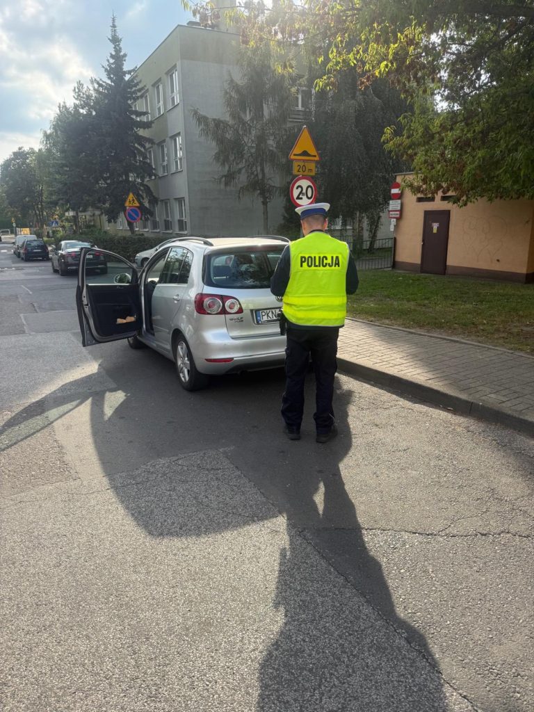 Patrole piesze policji na osiedlach w Koninie