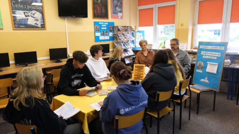 „KOPERNIK” ŚWIĘTUJE OGÓLNOPOLSKI DZIEŃ GŁOŚNEGO CZYTANIA