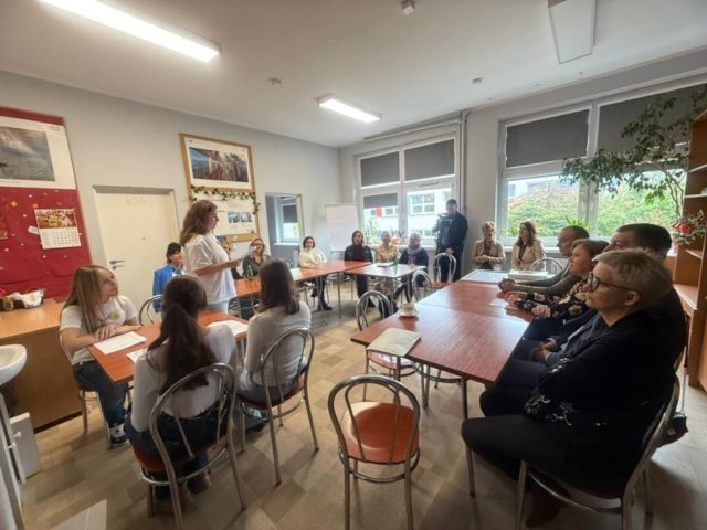 561964849_1420527050077098_5817012156742444321_n