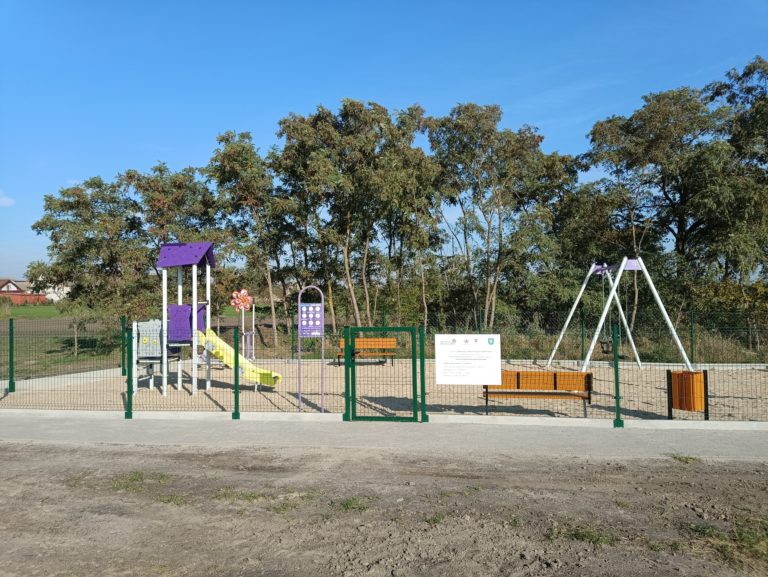 Nowy plac zabaw w Gogolinie Starej już gotowy