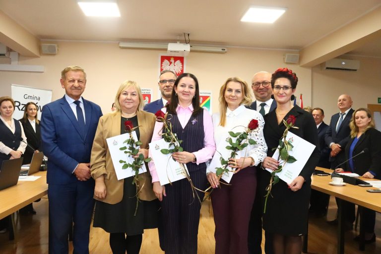 Nagrody z okazji Dnia Edukacji Narodowej w Gminie Rzgów