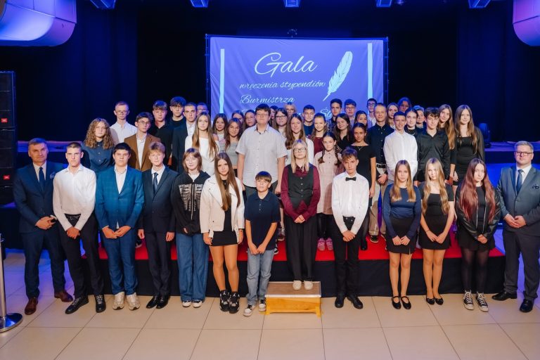 Gala wręczenia stypendiów Burmistrza Miasta i Gminy Ślesin 2025