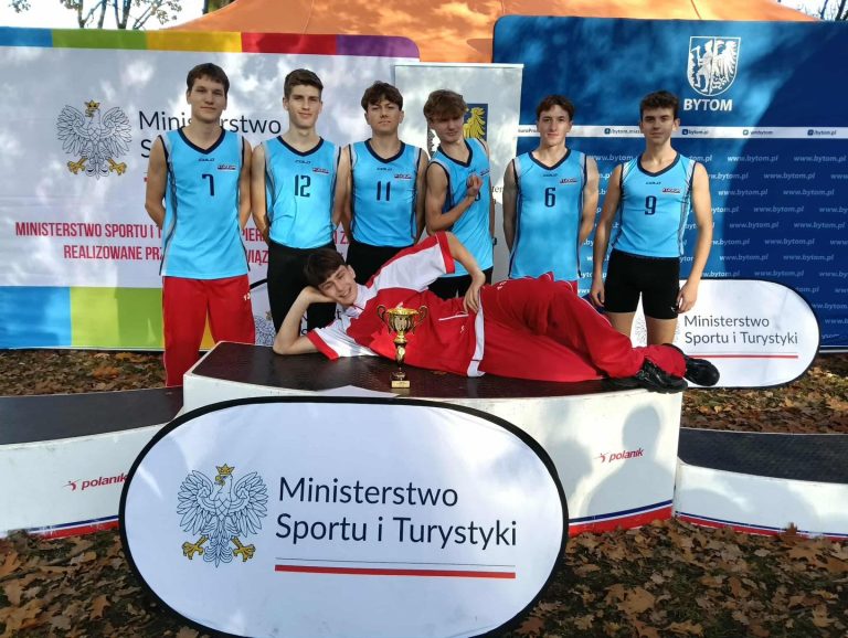 Biegacze II LO w czołówce kraju!