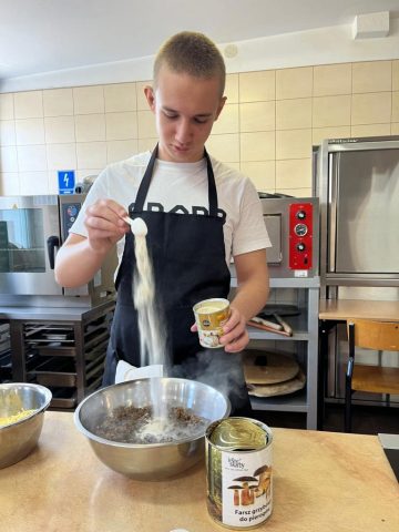 571992325_1332190838701136_8409349501936613543_n