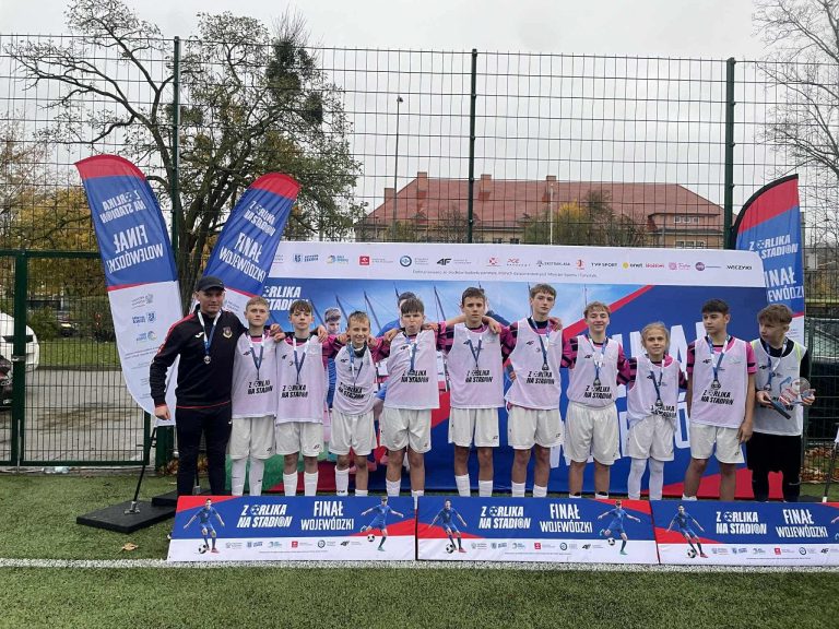 Zjednoczeni Rychwał na podium wojewódzkiego turnieju „Z Orlika na Stadion”