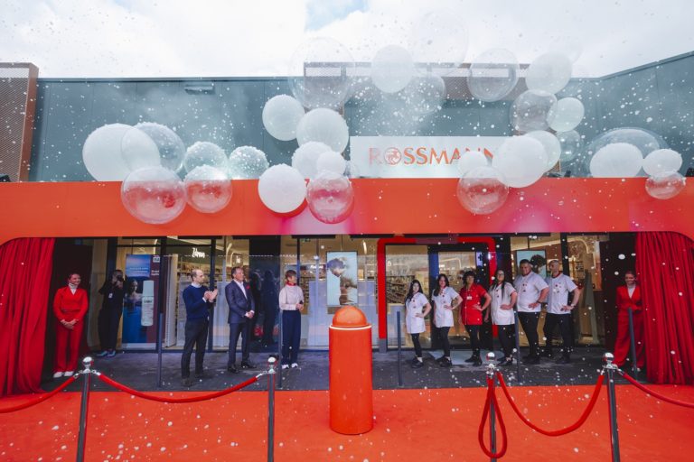 ROSSMANN „MOJA DROGERIA” – NOWY WYMIAR ZAKUPÓW I BLISKOŚCI